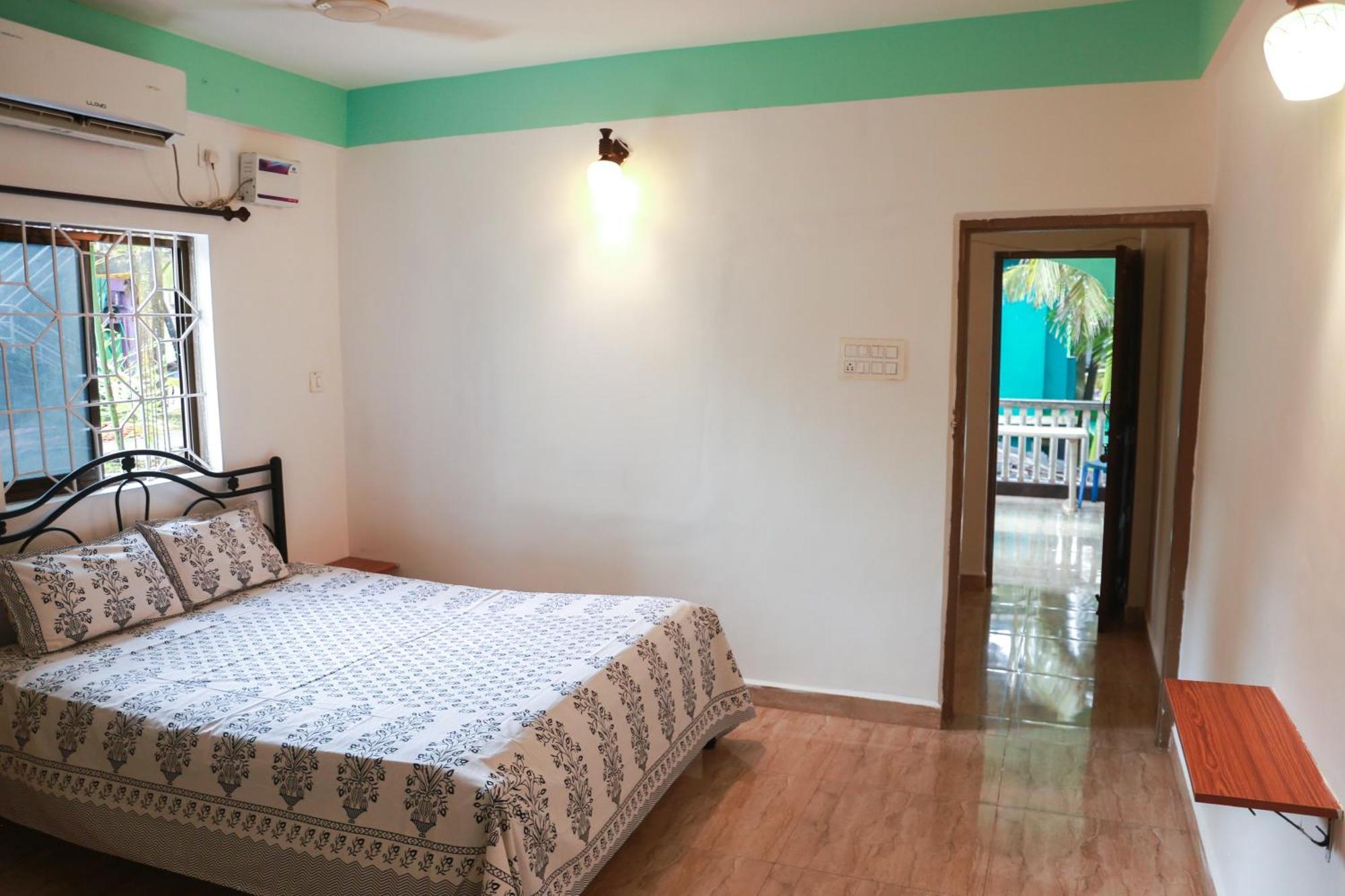 Kumbaya Beachside Hostel & Apartments At Arambol Beach Dış mekan fotoğraf